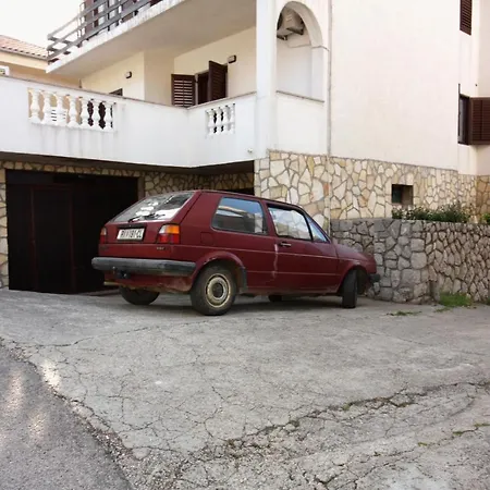 ゲストハウス And With Parking Space Vrbnik, Krk - 5301 3*