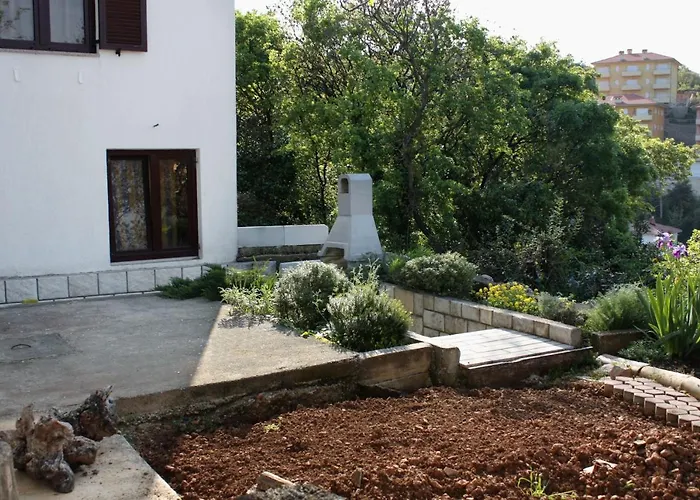 And With Parking Space Vrbnik, Krk - 5301 Vrbnik (Primorje-Gorski Kotar)